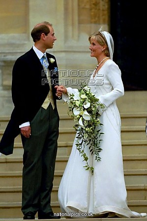 prince_edward_and_sophie_rhys_jones_wedding_548742